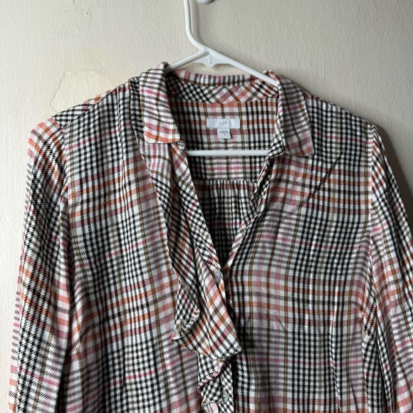 J Jill White Plaid Ruffle Button Front Long Sleeve Blouse - Picture 2 of 6